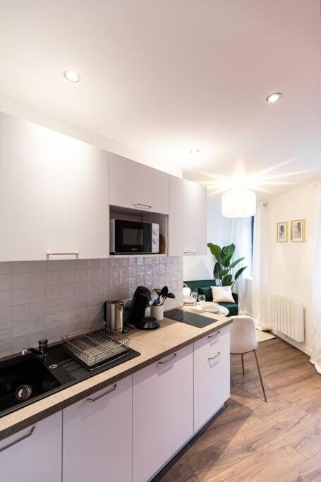 Le Refuge - Residence Hestia Saint-Etienne  Buitenkant foto